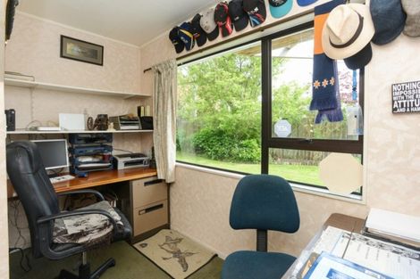 Photo of property in 231a Warwick Road, Mayfair, Hastings, 4122