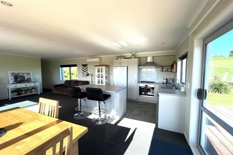 Photo of property in 87d Houchen Road, Raglan, 3295