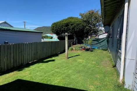 Photo of property in 42 Blake Street, Blaketown, Greymouth, 7805