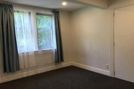 Photo of property in 56 Kelburn Parade, Kelburn, Wellington, 6012