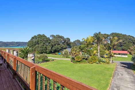 Photo of property in 5m Te Kaha Hotel Road, Te Kaha, 3199