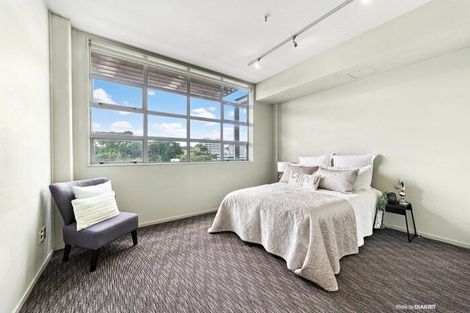 Photo of property in Vespa Apartments, 402/20 Hanson Street, Mount Cook, Wellington, 6021
