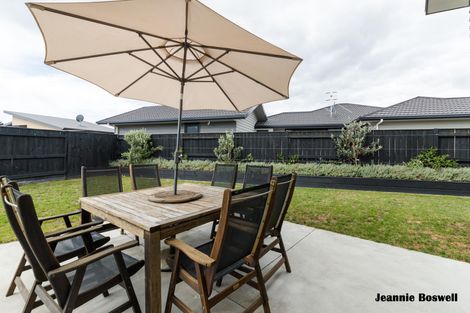 Photo of property in 7 Morocco Terrace, Kelvin Grove, Palmerston North, 4414