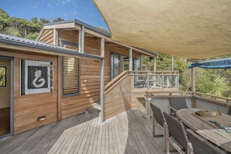 Photo of property in 165 Bluff Road, Kuaotunu West, Whitianga, 3592