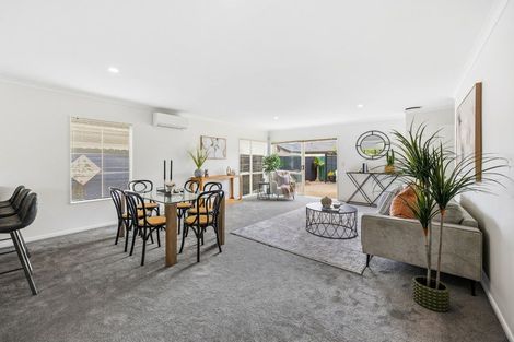 Photo of property in 67 Espalier Drive, Henderson, Auckland, 0612