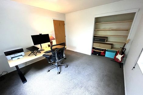 Photo of property in 2/64 Kaikoura Street, Maupuia, Wellington, 6022