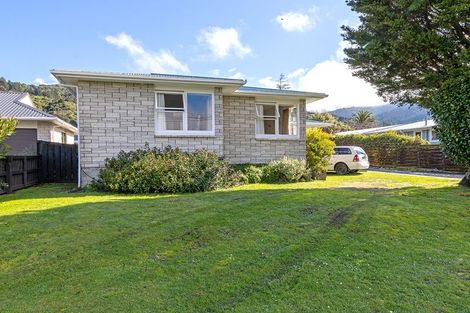 Photo of property in 81 Watt Street, Featherston, 5710