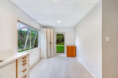 Photo of property in 834 West Coast Road, Waiatarua, Auckland, 0604