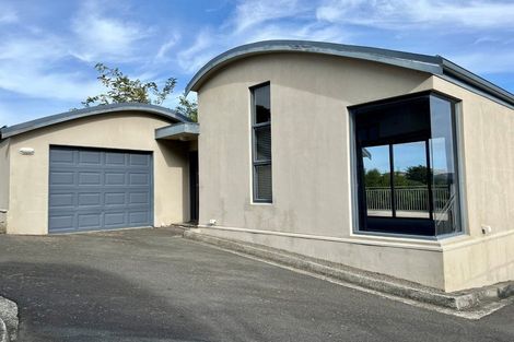 Photo of property in 59b Mana View Road, Paremata, Porirua, 5026