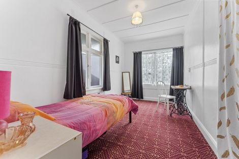 Photo of property in 31 Young Street, New Plymouth, 4310