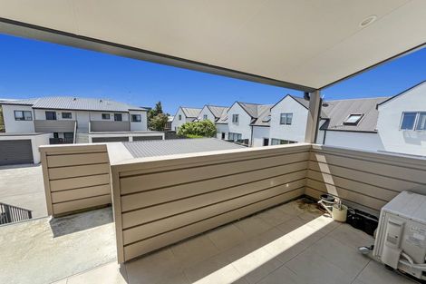 Photo of property in 80h Shakespeare Road, Waltham, Christchurch, 8023