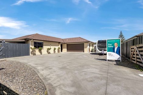Photo of property in 3 Waitaha Place, Clive, 4102