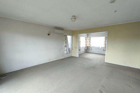 Photo of property in 29 Von Sturmer Street, Mangere East, Auckland, 2024