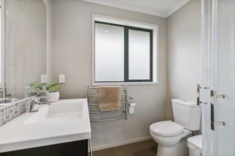 Photo of property in 5 Canmore Street, Pokeno, 2402