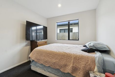 Photo of property in 19b Tributary Parade, Karaka, Papakura, 2113