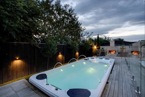 Photo of property in 12 Farndon Road, Clive, 4102