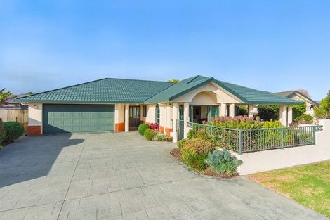 Photo of property in 40 College Drive, Paraparaumu, 5032