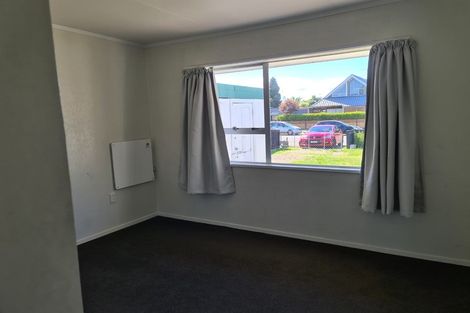 Photo of property in 54 Kowhai Street, Hamilton Lake, Hamilton, 3204