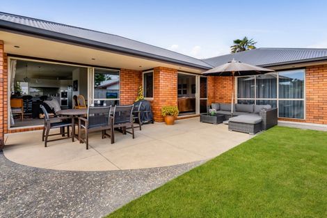 Photo of property in 7 Portland Drive, Highlands Park, New Plymouth, 4312