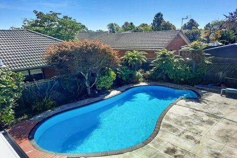 Photo of property in 466 Avonhead Road, Avonhead, Christchurch, 8042