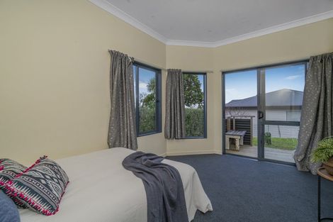 Photo of property in 115 Centennial Drive, Whitianga, 3510