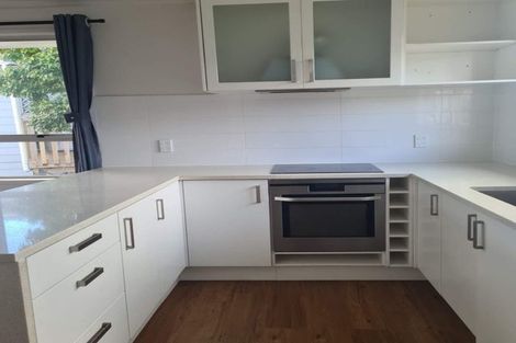 Photo of property in 48 Glynnbrooke Street, Te Atatu South, Auckland, 0610