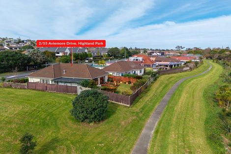 Photo of property in 2/55 Aviemore Drive, Highland Park, Auckland, 2010