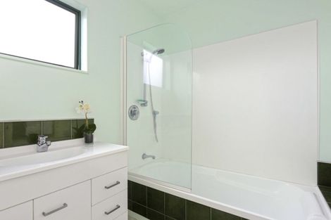 Photo of property in 6a Gills Avenue, Papakura, 2110