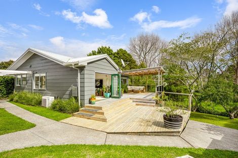 Photo of property in 11 Murray Way, Waimauku, 0812