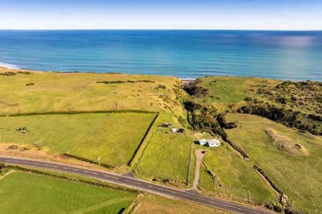 Photo of property in 3875 South Road, Opunake, 4682