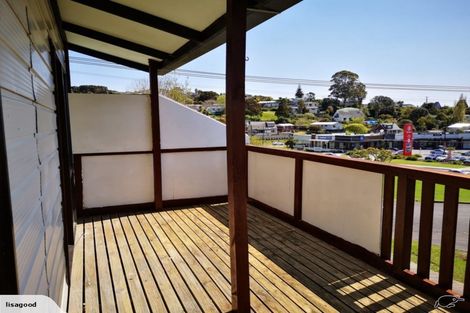 Photo of property in 6 Cedar Terrace, Stanmore Bay, Whangaparaoa, 0932