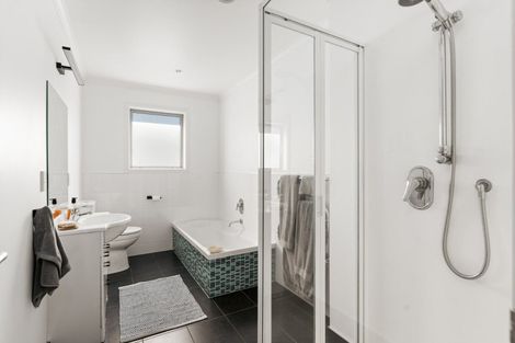 Photo of property in 20 Manuwai Drive, Matua, Tauranga, 3110