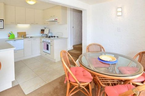 Photo of property in 2e Weranui Road, Waiwera, Orewa, 0994