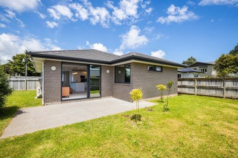 Photo of property in 213c Junction Road, Highlands Park, New Plymouth, 4371