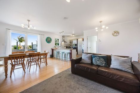 Photo of property in 38 Fidelis Avenue, Snells Beach, 0920