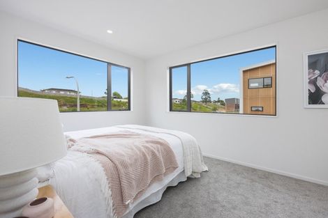 Photo of property in 14 Hokoteta Street, Mount Wellington, Auckland, 1062