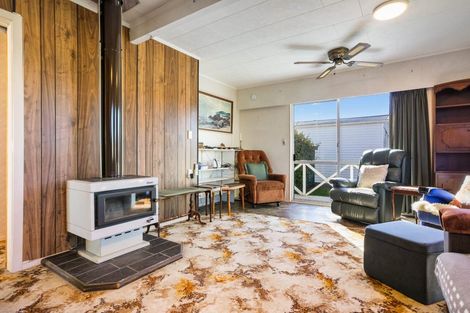 Photo of property in 101 Mark Street, Whangamata, 3620