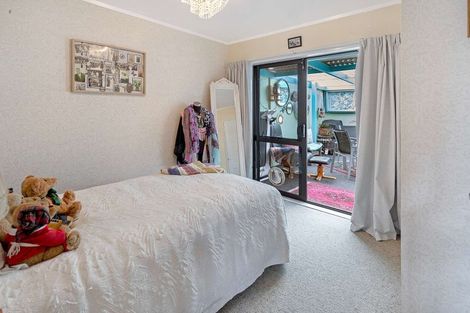 Photo of property in 2/33 Kea Street, Katikati, 3129