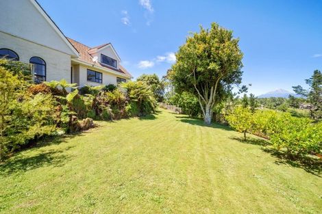 Photo of property in 288e Mangorei Road, Merrilands, New Plymouth, 4312