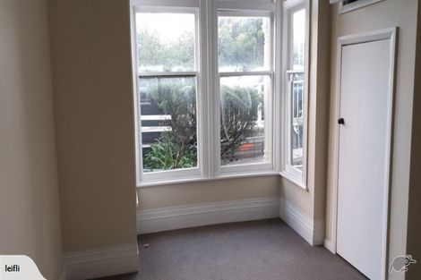 Photo of property in 76 Tinakori Road, Thorndon, Wellington, 6011