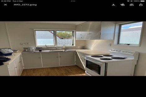 Photo of property in 560a Queen Street East, Levin, 5510