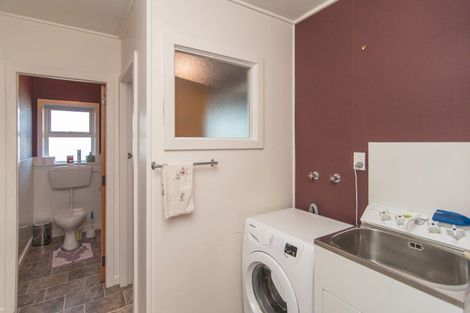 Photo of property in 215 Douglas Street, Highfield, Timaru, 7910