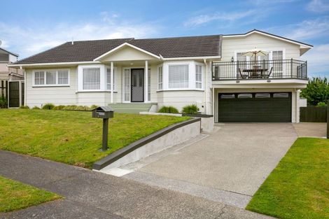 Photo of property in 3 Battersea Place, Richmond Heights, Taupo, 3330