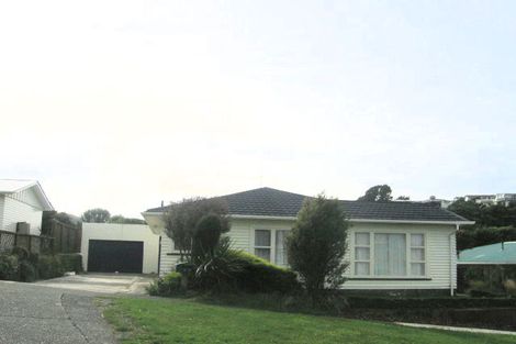 Photo of property in 68 Oakleigh Street, Maungaraki, Lower Hutt, 5010