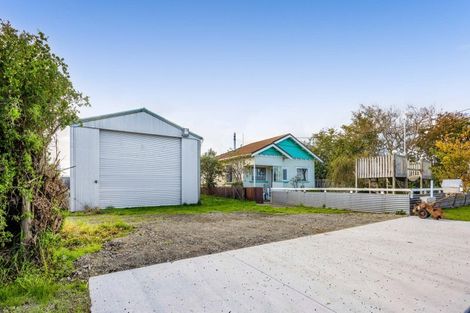 Photo of property in 4 Kerry Lane, Hawera, 4673