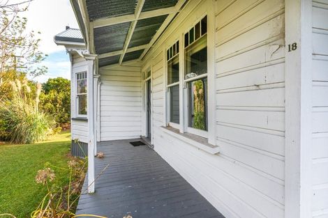Photo of property in 18 Terminus Street, Te Aroha, 3320