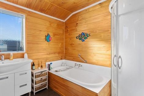 Photo of property in 63 Arakotipu Boulevard, Waiotahe, Opotiki, 3198