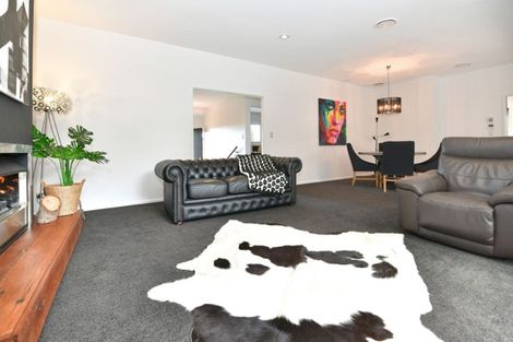 Photo of property in 2 Andre Rise, Stanmore Bay, Whangaparaoa, 0932