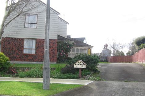 Photo of property in 27a Woodfield Avenue, Roslyn, Palmerston North, 4414