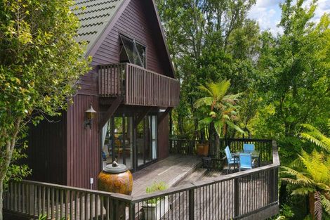 Photo of property in 3 Ridge Road, Lake Okareka, Rotorua, 3076